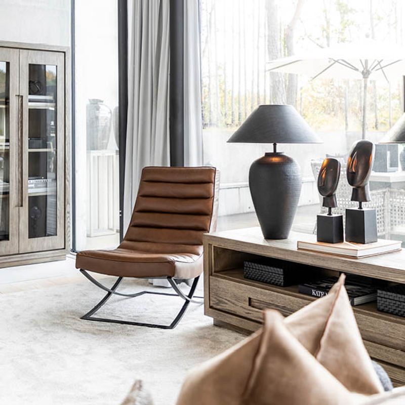 Florence Svart Bordlampe - Artwood