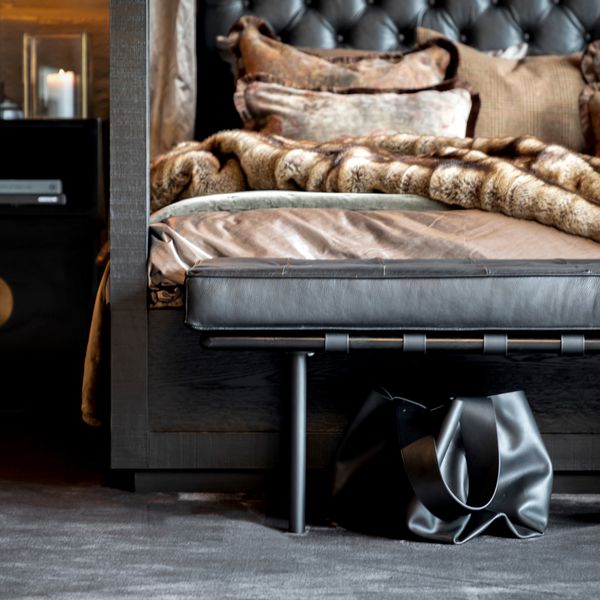 Princetown Svart Benk - Artwood