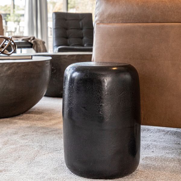 Lorenzo Svart Sidebord - Artwood