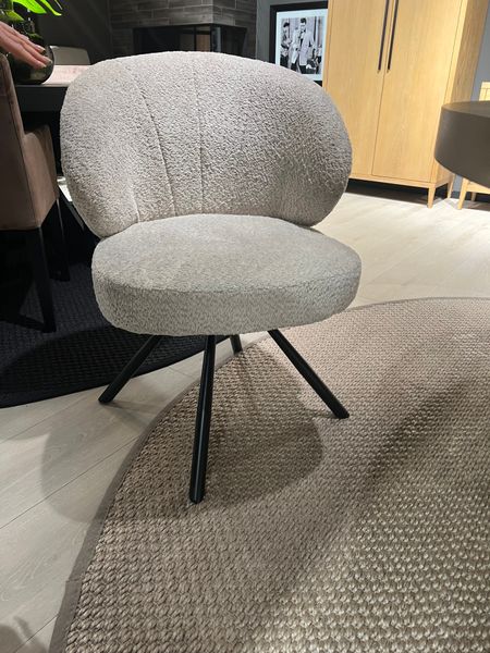 Roxy Beige M/Sving Spisestol - Home Factory