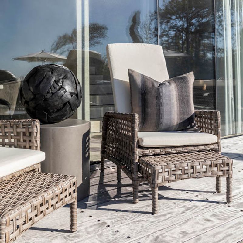 Vail Globe Svart - Artwood
