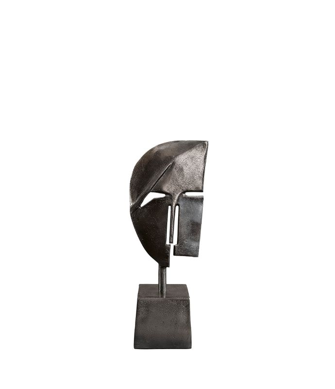 Benito Statue - Artwood 